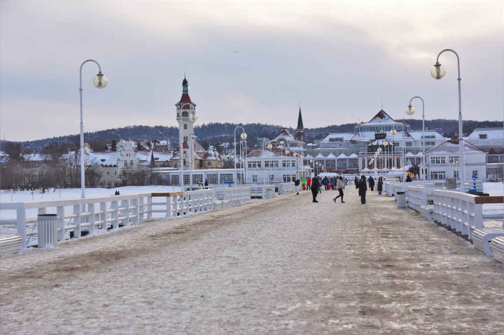 Sopot zimą zachwyca spokojem! Zobacz surowe piękno kurortu [FOTO]