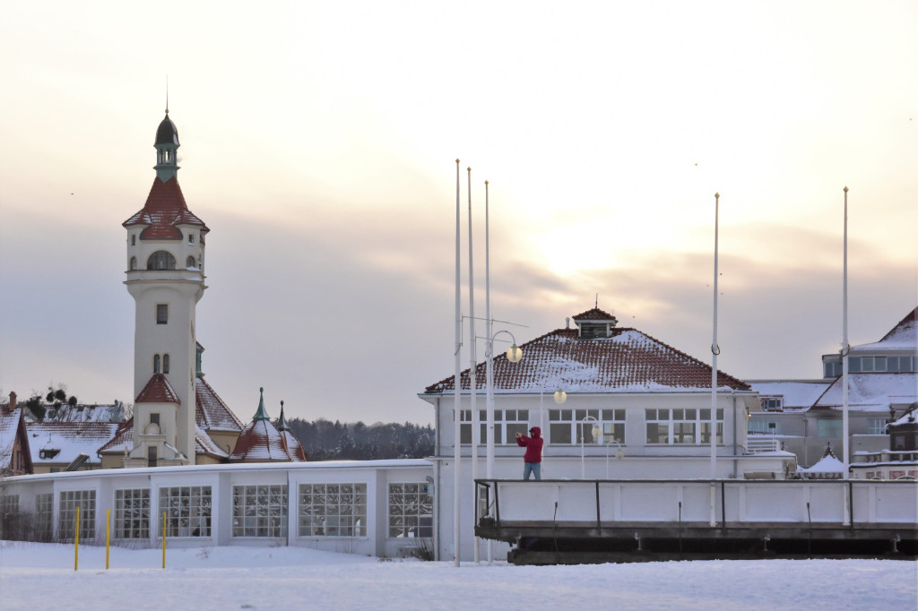 Sopot zimą zachwyca spokojem! Zobacz surowe piękno kurortu [FOTO]