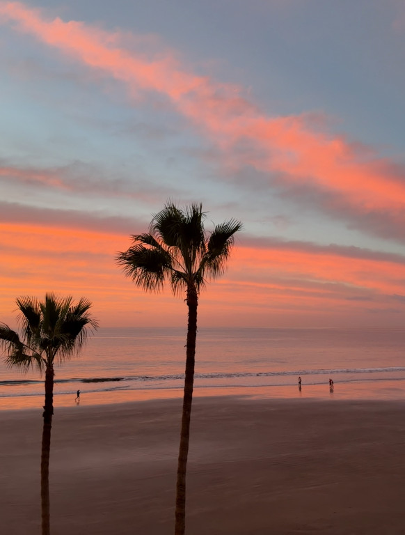 Magia wschodów słońca. Od sopockiej plaży po oceaniczne wybrzeża [FOTO]