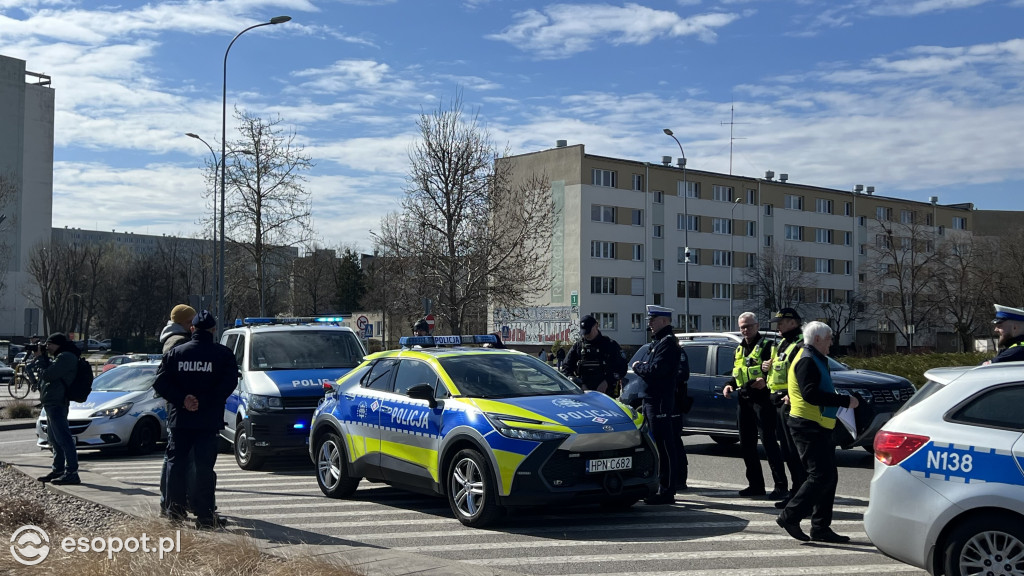 Protest i blokada ronda przy Ergo Arenie. Akcja związana z planem zabudowy terenów zielonych [FOTO]