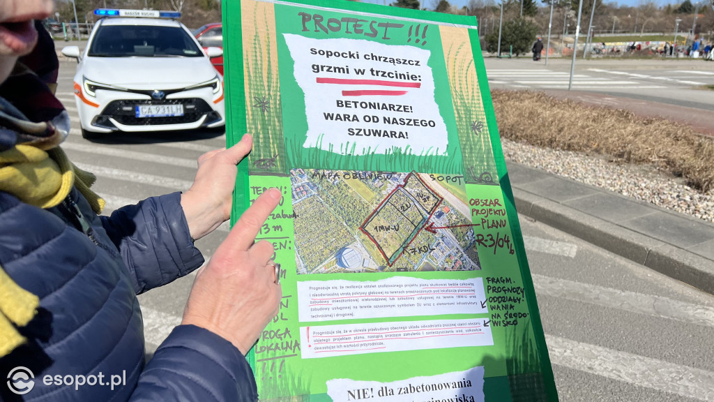 Protest i blokada ronda przy Ergo Arenie. Akcja związana z planem zabudowy terenów zielonych [FOTO]