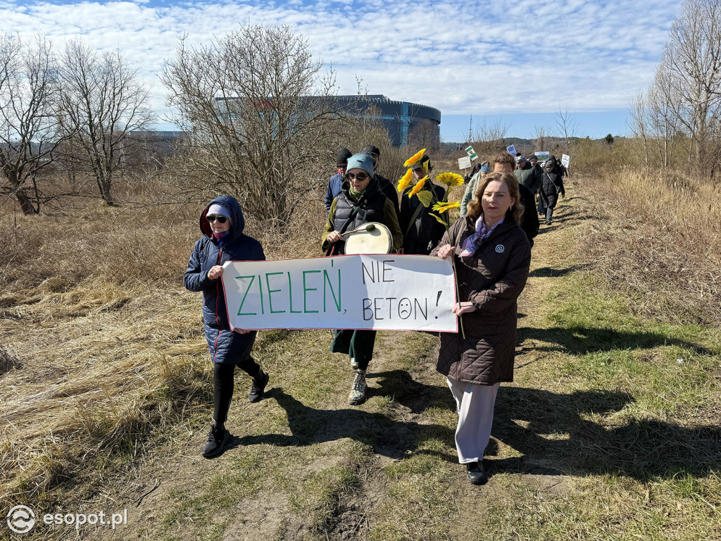 Protest i blokada ronda przy Ergo Arenie. Akcja związana z planem zabudowy terenów zielonych [FOTO]