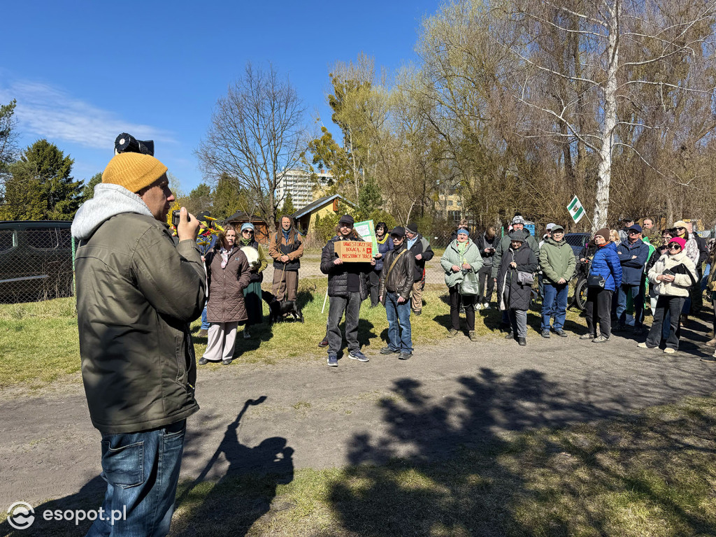 Protest i blokada ronda przy Ergo Arenie. Akcja związana z planem zabudowy terenów zielonych [FOTO]