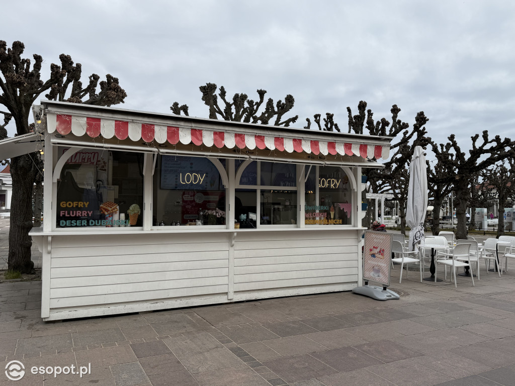 Tyle kosztują lody, gofry i zapiekanki w Sopocie [FOTO]