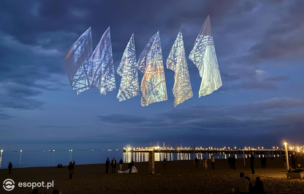 Od plaży po zabytkowe wille. Świetlna trasa Nocy Muzeów w Sopocie [FOTO]