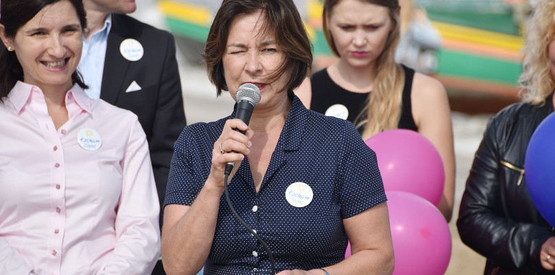 Grażyna Czajkowska startuje w wyborach z hasłem "Dialog, diagnoza, działanie" 