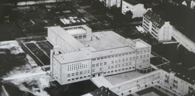 Historia I LO w Sopocie - niezwykły budynek i wyjątkowi absolwenci 