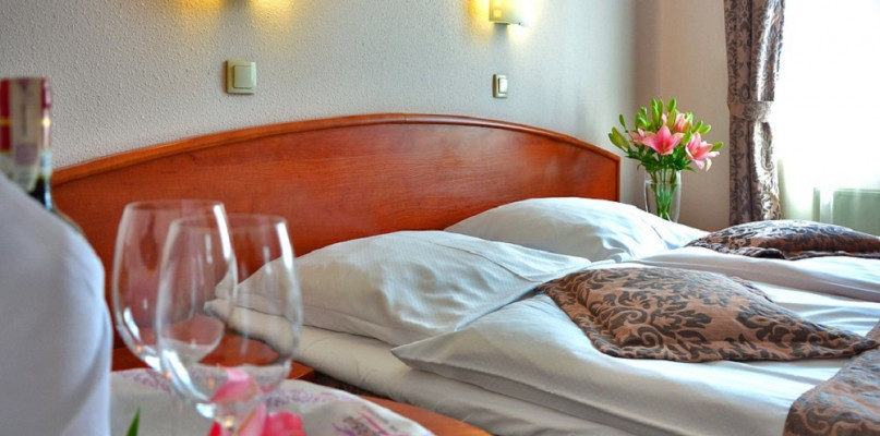 Nie tylko Kraków! Sprawdziliśmy, ile kosztują sopockie pokoje na godziny!