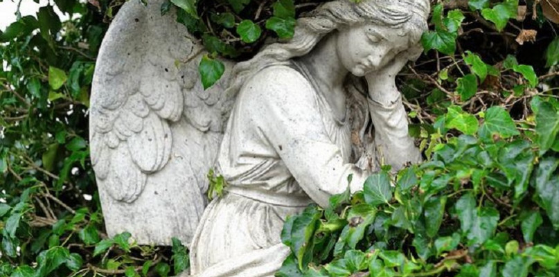 Kaplica pogrzebowa - co to za miejsce?