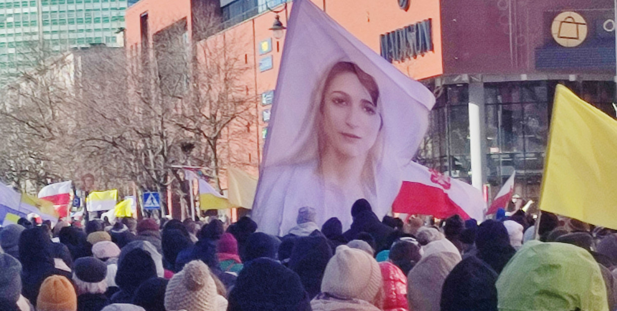 Gdańsk: Tysiące osób na Marszu wdzięczności za papieża Jana Pawła II [WIDEO]