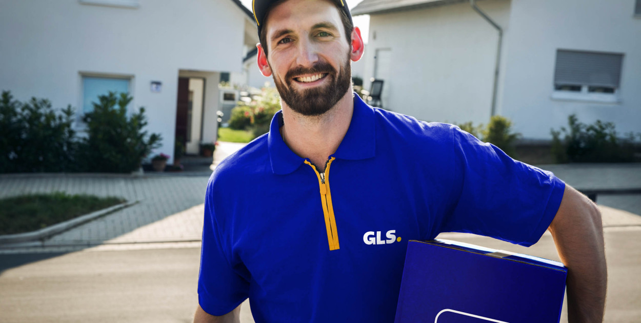 Co trzeba wiedzieć, żeby podpisać umowę z firmą kurierską?