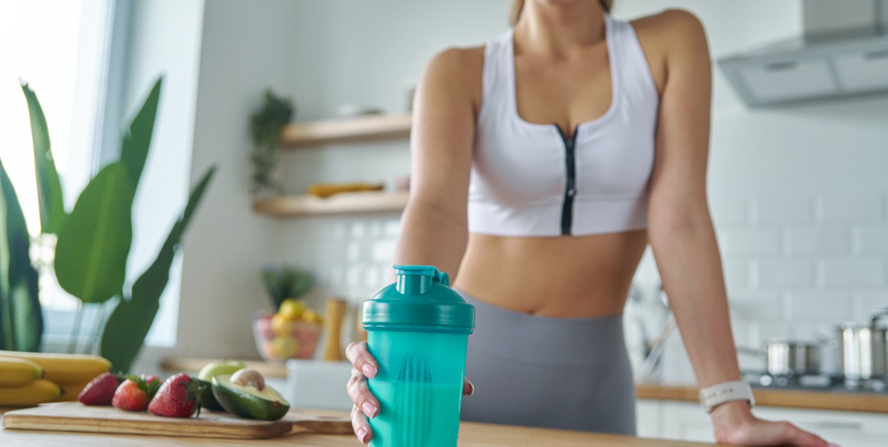 Monohydrat i jabłczan kreatyny - działanie, zastosowanie, jak dawkować popularny..