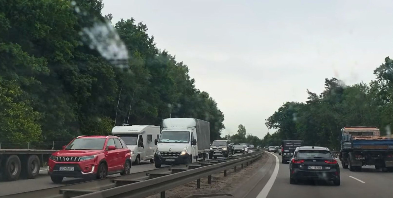 Nawet 8-kilometrowe korki na Obwodnicy Trójmiasta! Sprawdź, gdzie jest najgorzej