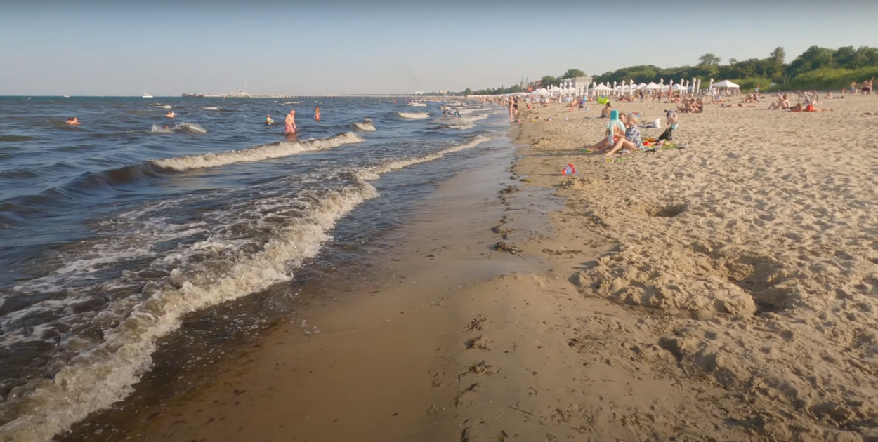 Fot. screenshot, YouTube.com - Beach Time 4k