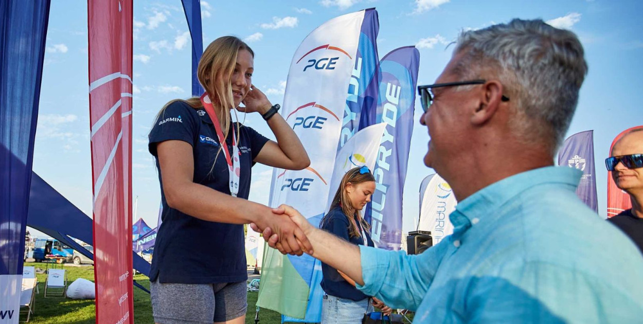 Aleksandra Wasiewicz na podium. Fot. Bartosz Modelski