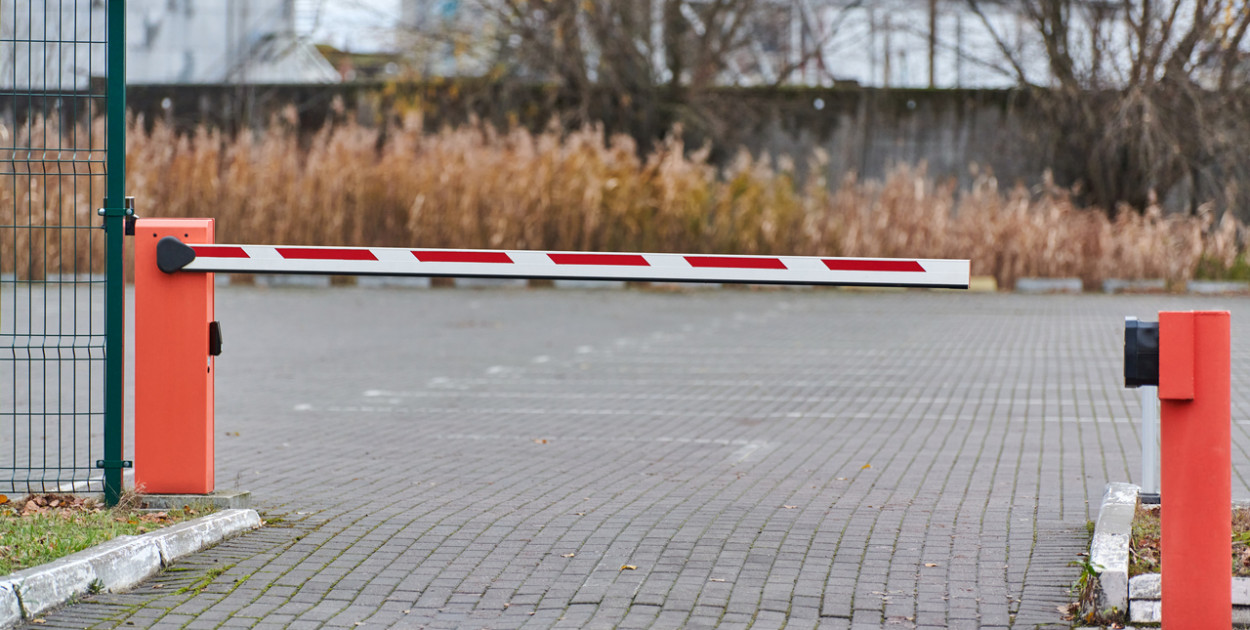 Szlabany parkingowe Wrocław – czy są lepsze od blokady?