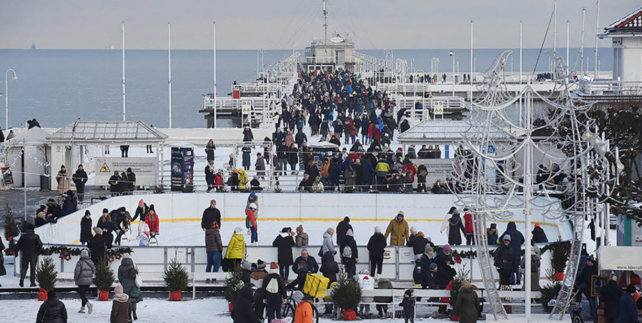 Wielka gwiazda na otwarciu lodowiska w Sopocie! Znamy ceny i terminy