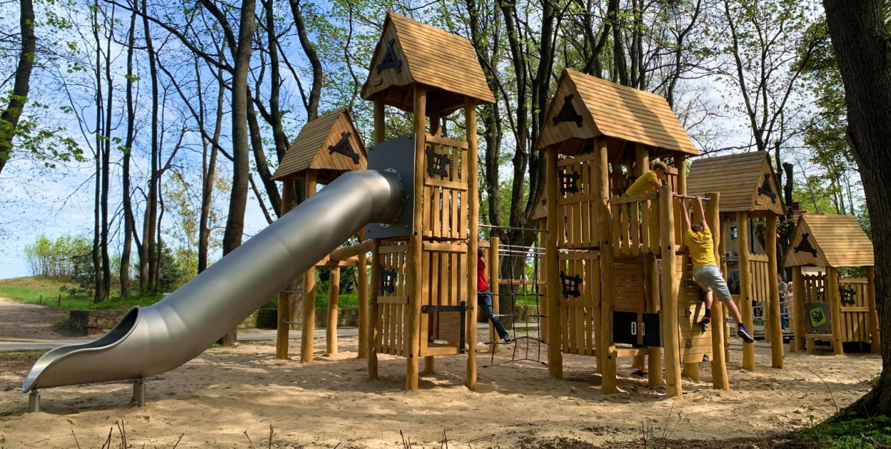 Gotowe do zabawy! Dwa nowe place dla dzieci już otwarte w Sopocie [FOTO]