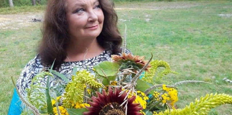 https://www.facebook.com/fjolflowershop/
