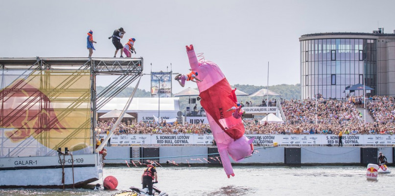 www.redbull.com