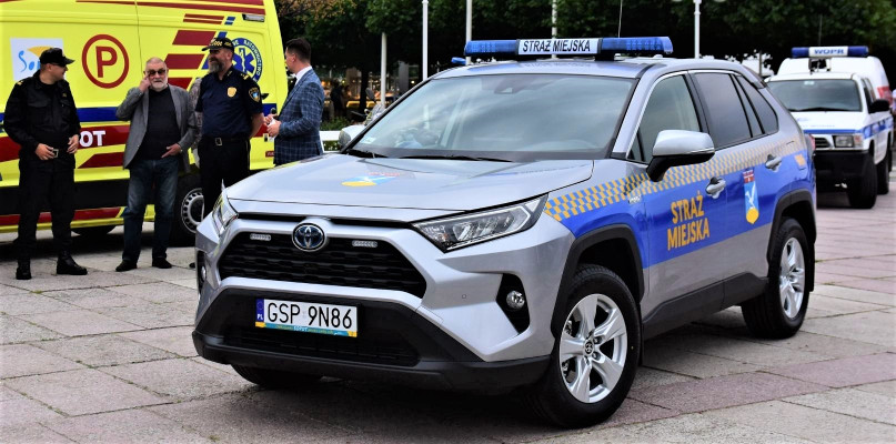Toyota RAV 4. Nowy samochód zasilił flotę Straży Miejskiej. Fot. Przemysław Szczygieł