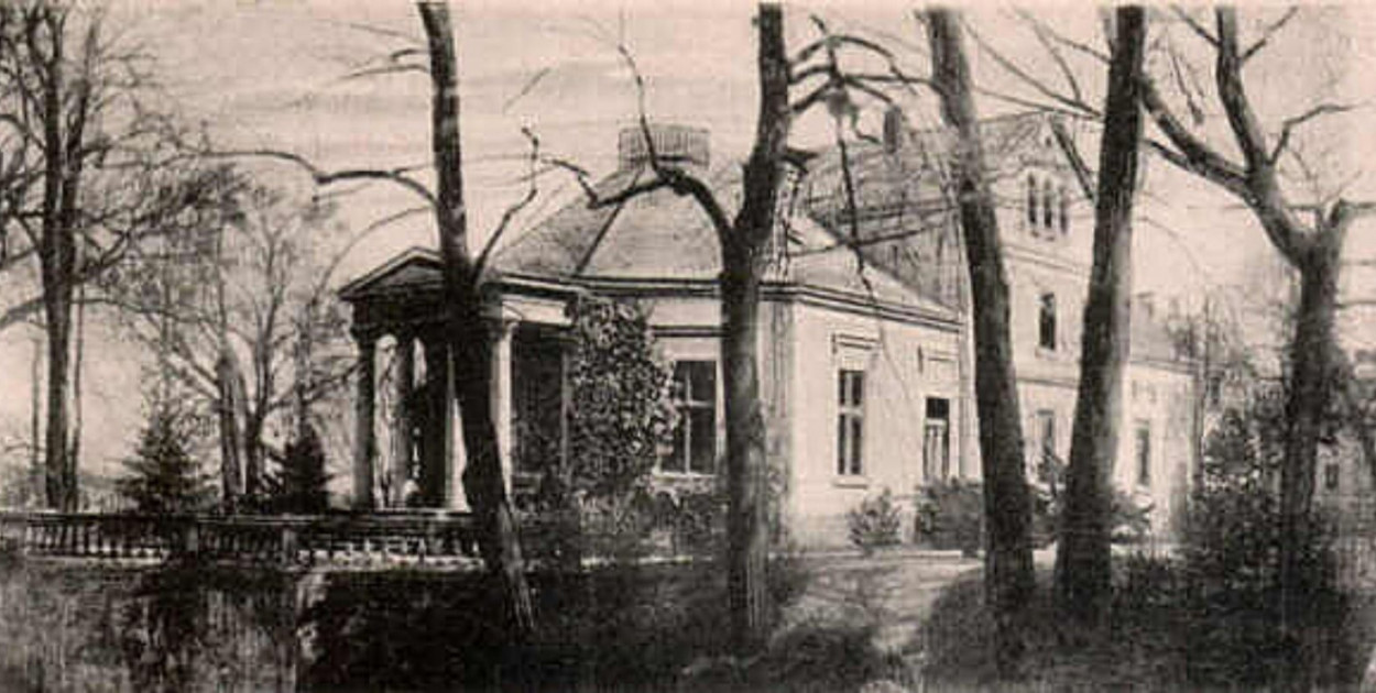 Budynek dzisiejszej plebani w XIX w. / Fot. Margaret von Jorck