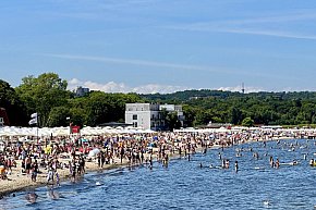 Plaża pękała w szwach! Gorące lato w Sopocie-1335