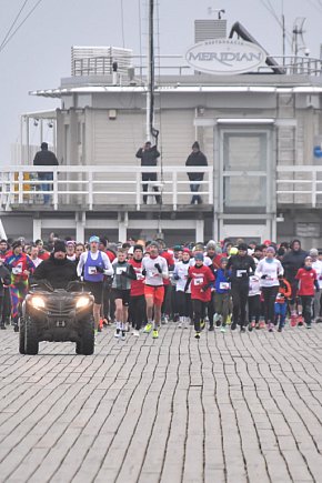 Patriotycznie, z uśmiechem, na sportowo! Sopocki Bieg Niepodległości przyciągnął tłumy-1461