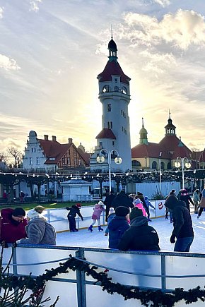 Przedświąteczny Sopot na zdjęciach! Lodowisko, dekoracje i tłumy na molo [FOTO]-1483