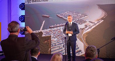 Ruszyła budowa nowego terminala dla Baltic Hub-15281