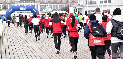 Patriotycznie, z uśmiechem, na sportowo! W Sopocie pobiegły tłumy [FOTO]-28611