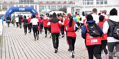 Patriotycznie, z uśmiechem, na sportowo! W Sopocie pobiegły tłumy [FOTO]-28611