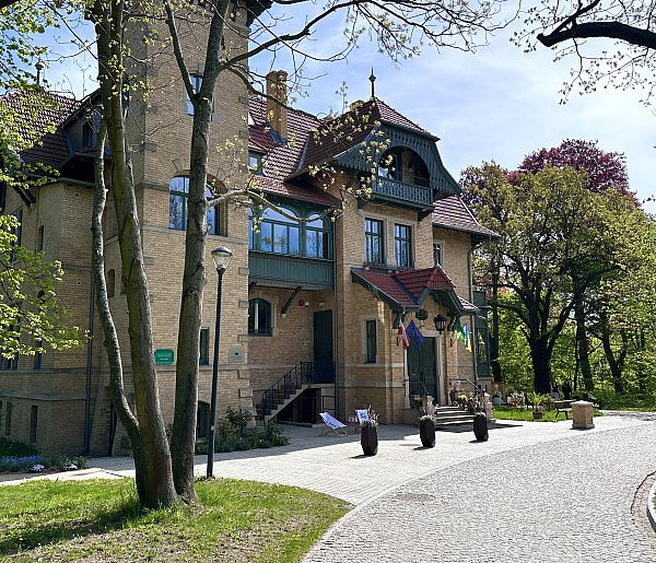 Co robić w majówkę w Sopocie? Goyki 3 zaprasza na wystawę, spacer i ognisko-32450