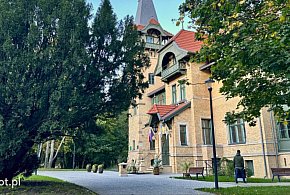 Noc Muzeów w willi Jünckego! Seans filmowy, fotobudka i rysunki przy kominku-32780