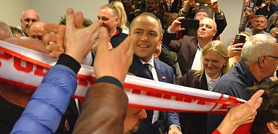 Karol Nawrocki ramię w ramię z groźnym bandytą? Media ujawniają udział w...-33005
