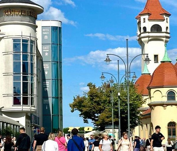 Sopocka wystawa podzieli odbiorców? Kobiety mówią o przemocy i strachu-33043