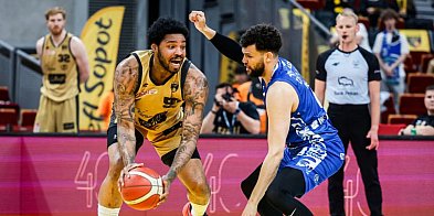 Trefl Sopot kontra Anwil Włocławek! Wyrównana pierwsza odsłona rywalizacji o brąz-33433
