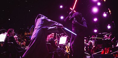 Akordeony, orkiestra i rycerze Jedi! "Odyseja kosmiczna" zachwyciła publiczność-33914