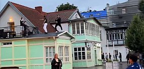 Tańczyli na dachu lodziarni przy Monciaku [WIDEO]