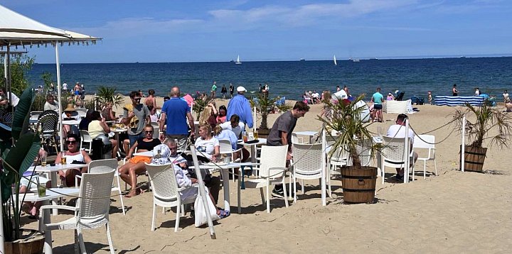 Napiwki w restauracjach – należą się czy nie?-34662