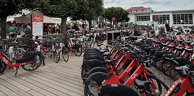 Za dużo rowerów w jednym miejscu. Te stacje MEVO pękają w szwach-34987