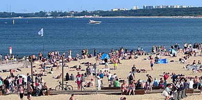 Czy Bałtyk zabierze plażę w Sopocie? A może piasek przykryje nasze morze?-34993