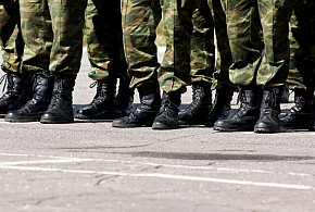 Wezwania trafią do tysięcy Polaków. Kto musi szykować się na komisję?-35183