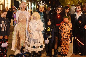 Sopot opanowały upiory, księżniczki i bohaterowie! Halloween w kurorcie [FOTO]-1711