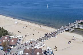 Tragiczny finał poszukiwań 23-latka! Ciało odnaleziono przy molo w Brzeźnie-36659