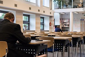 Zmiany w przepisach o wynagrodzeniach. Zapłacą za gotowość do pracy-36865