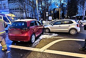 Groźny wypadek w sercu Sopotu. Matka z dzieckiem w szpitalu-38539