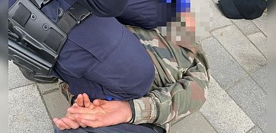 Szokujące sceny na działkach w Sopocie! 27-latek obnażał się i...-36525