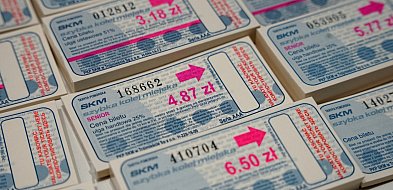 Koniec z kasowaniem biletów SKM! Czas na rewolucję w podróżach-37214