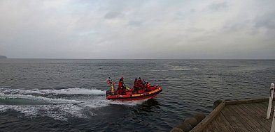 Akcja WOPR przy sopockim molo! Reakcja spacerowicza postawiła służby na nogi-37563
